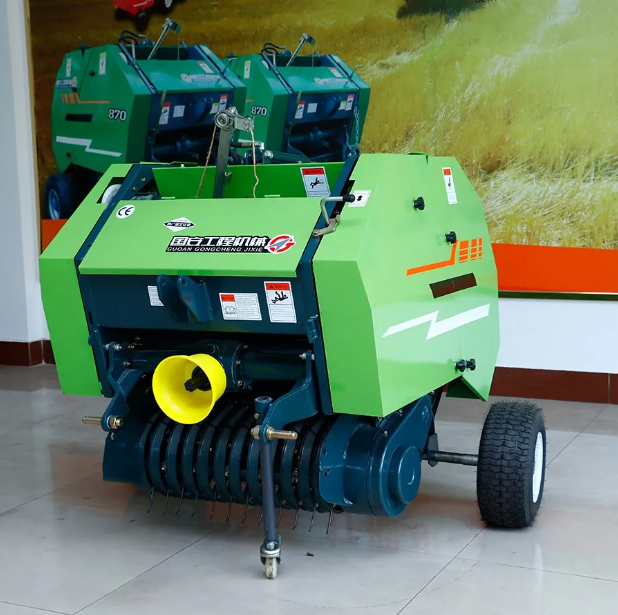 453 (7) Round straw hay baler - Image 1