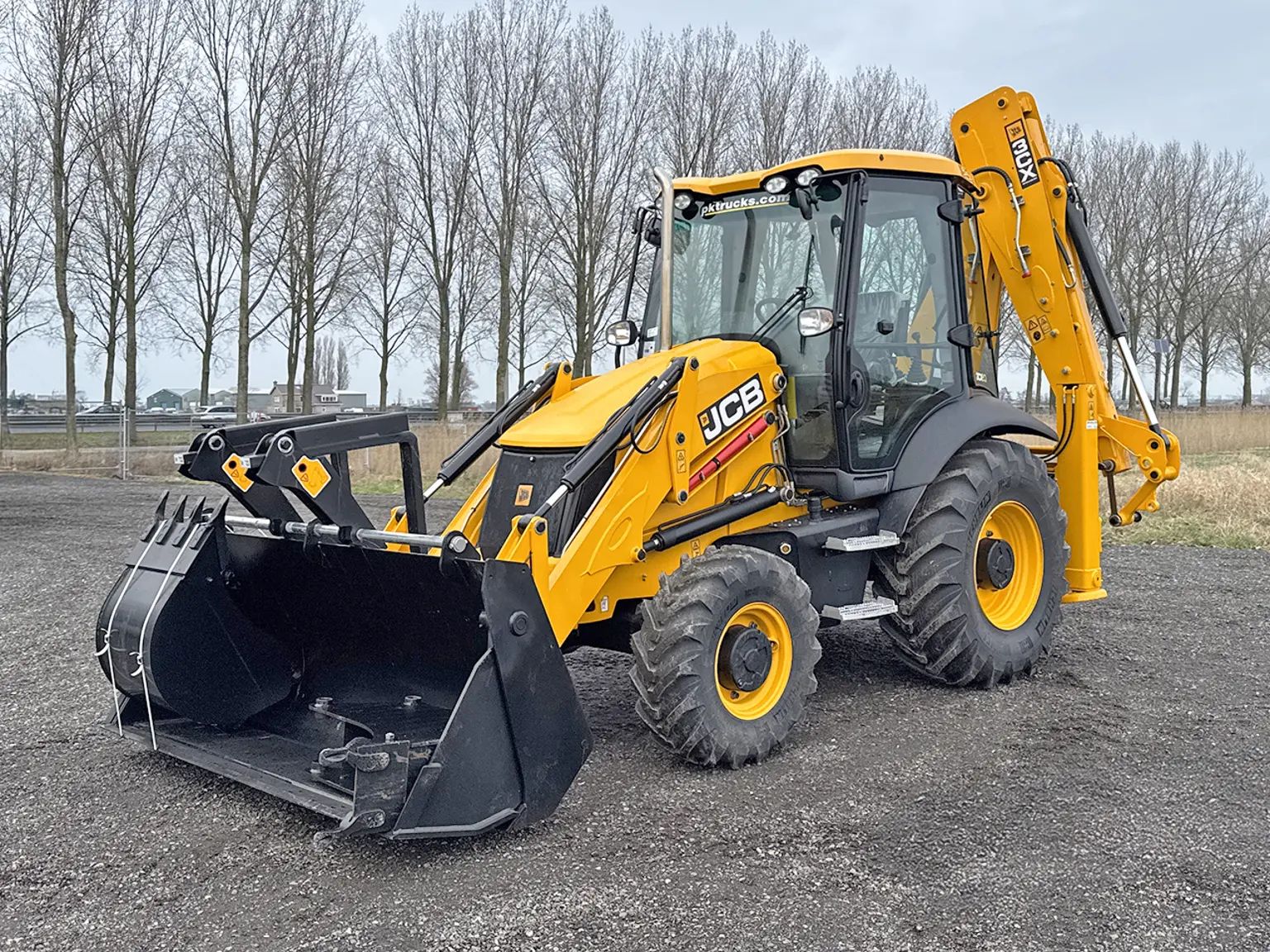 WhatsApp Image 2026-02-21 at 3.04.45 AM JCB 3CX Sitemaster 4x4 Backhoe Loader - Image 1